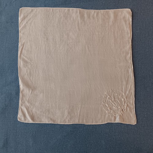 Lot of 2 Vtg Hanky Embroidered Monogram B White Wedding Possibly Madeira - Picture 2 of 6