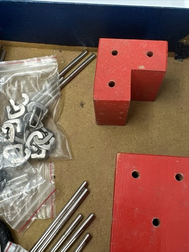 Vintage Effem Robo Constructor Set No. 1 New York Metal Construction Toy Set - Picture 6 of 8