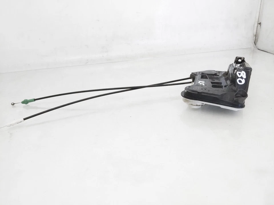 2014-2023 丰田卡罗拉前乘客门锁闩锁执行器 69030-02380 — 第 3/4 张图片