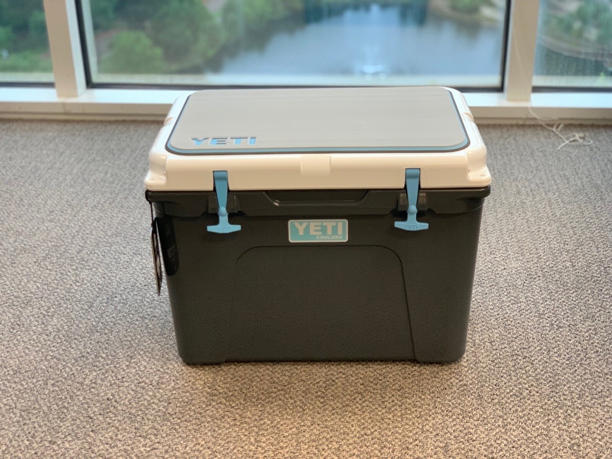 Tundra 50 50 Gallon Yeti Cooler Yeti XV Tundra 50 (15th
