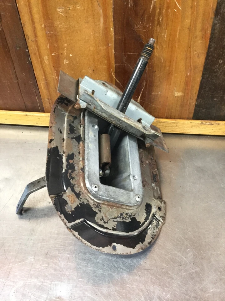 Triumph TR7 • Conjunto selector de marchas automático original. #RKC4228. Usado. KT865 Foto 4 de 4