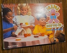 Vintage 1987s Tupper Toys Mini Serve-it Complete Set Of 4