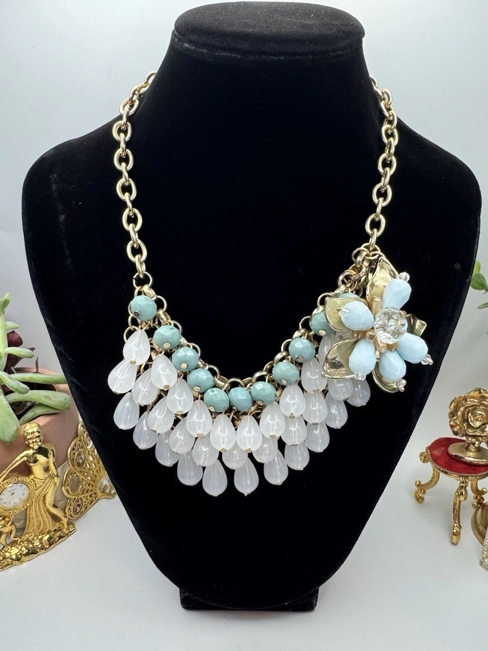 Stunning Dangling Beads Flower Statement Bib Chok… - image 1