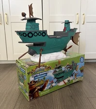 Skylanders FunPlay Hideaway Flynn's Ship Playset Storage Container (INCOMPLETE)