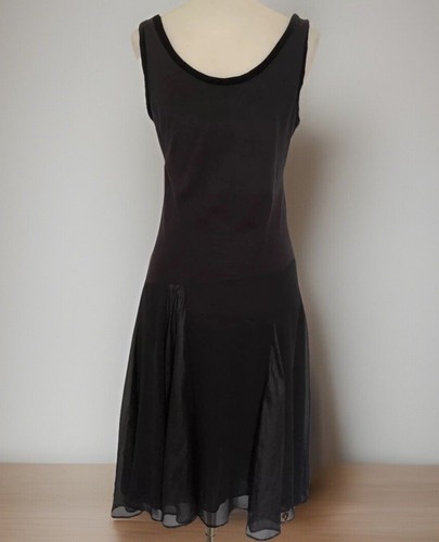 ERYN BRINIE COLLECTION Wool Blend Pleated Dress. Size M. GUC