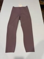 NWT Lululemon tight Glow Up HR Crop 23 size 6 Lavender Lux color