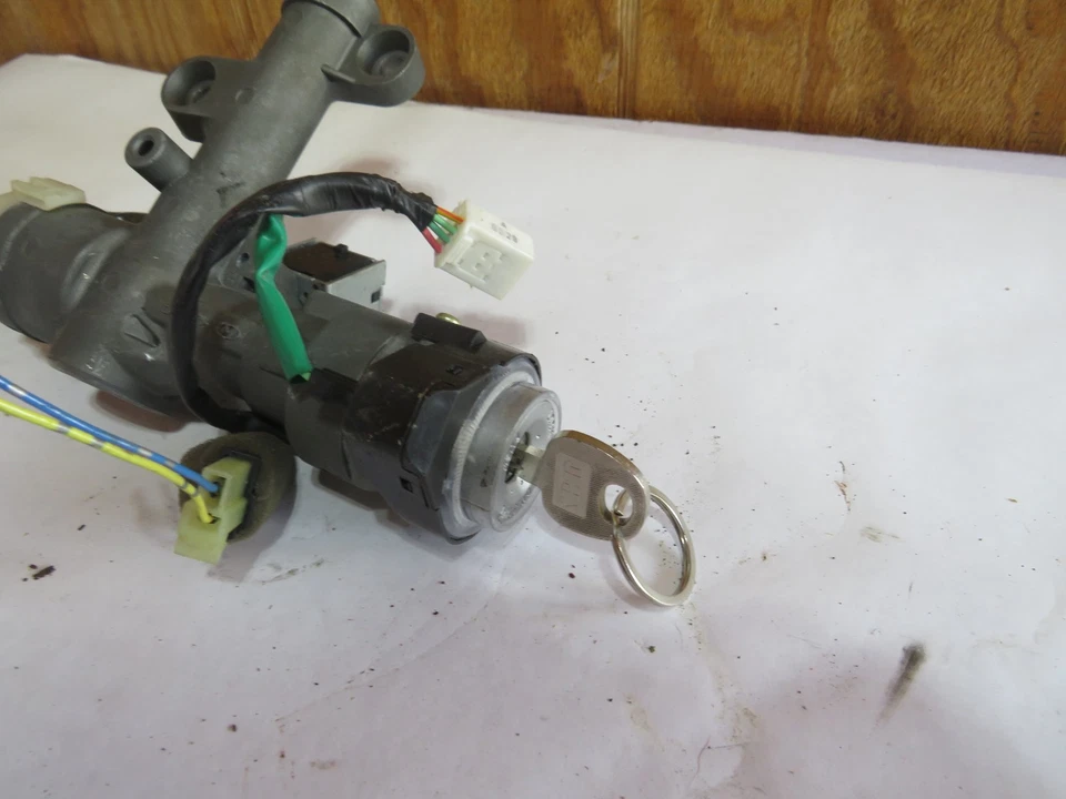 07  HYUNDAI SONATA  IGNITION SWITCH  WITH KEY - Image 2 of 4