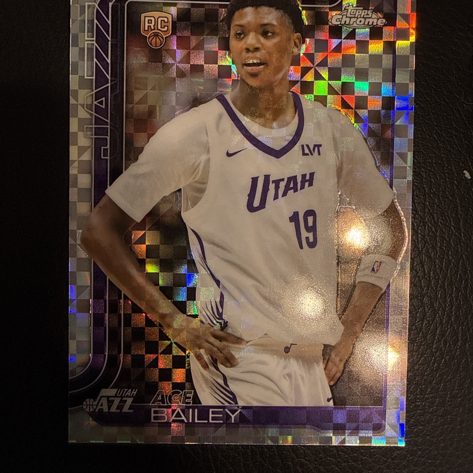 2025-26 Topps Chrome Ace Bailey #255 X-Fractor Refractor Rookie RC Jazz &07021