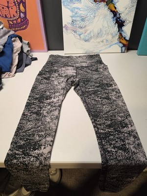Athleta Elation Glades 7/8 Tight Leggings High Rise Abstract Black Gray S