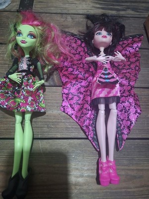 Venus McFlytrap & Monster High Draculaura Puppe - Ghul to Bat | guter Zustand