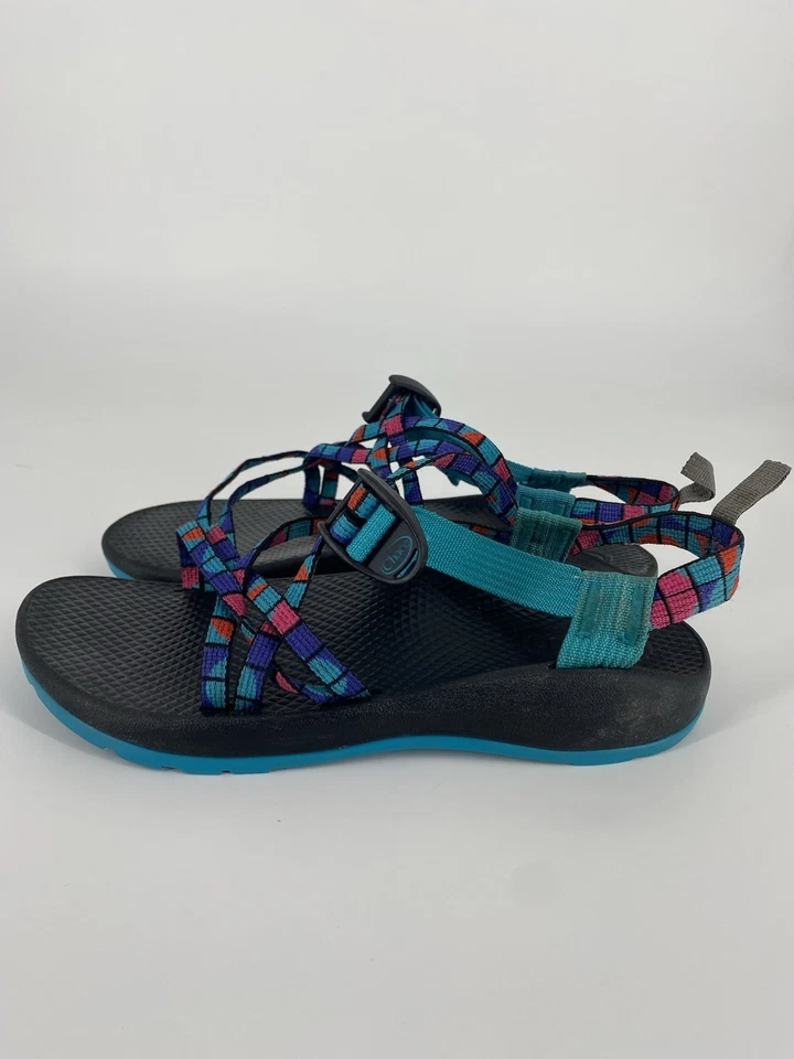 Sandálias Chaco Kids ZX1 Ecotread azul-petróleo multicoloridas desempenho tamanho 6 J180264 - Imagem 4 de 4
