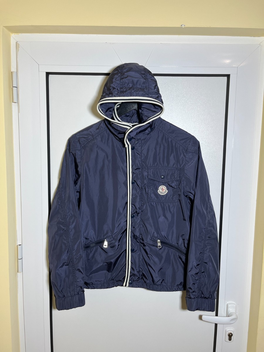Moncler Navy Nylon Hooded Windbreaker Jacket Kids Size 14 Anni
