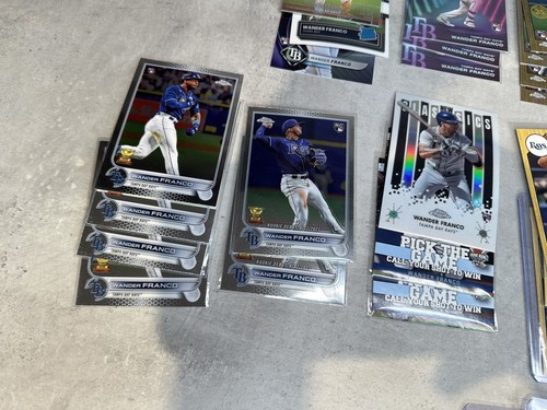 LOTTO BASE INSERTO CARTA WANDER FRANCO 159 ROOKIE 2022 TOPPS DONRUSS CHROME RAYS WOW - Foto 7 di 7