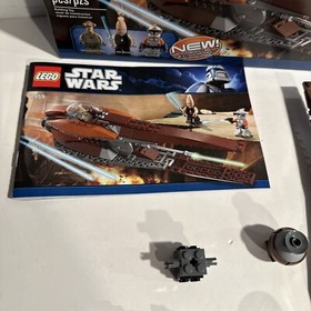 LEGO Star Wars: Geonosian Starfighter (7959) - Missing Pieces - Free Shipping