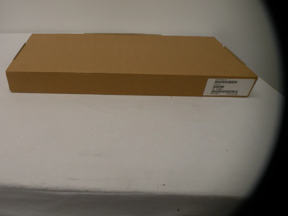NEW DEC COMPAQ LK461-AQ ENGLISH/CANADIAN VMS KEYBOARD IN ORIGINAL BOX - Image 2 of 4