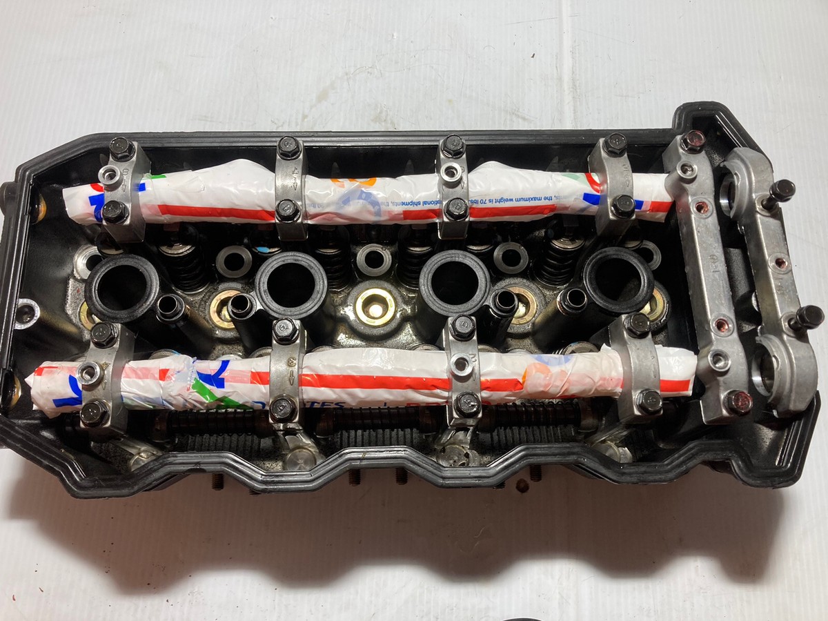 18,900円 1995 Kawasaki Zx1100 Cylinder Head (OEM) | eBay