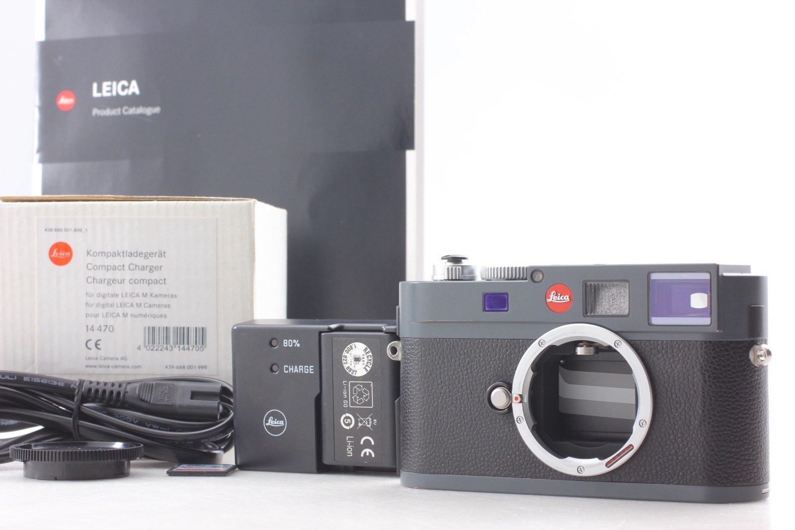Leica M-E vintage camera equipment - eBay listing photo 2