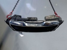 Calandre Peugeot 108