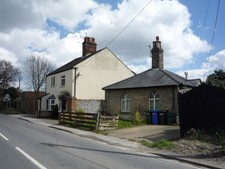 Photo 6x4 Houses on Oulton Road Oulton/TM5294  c2016
