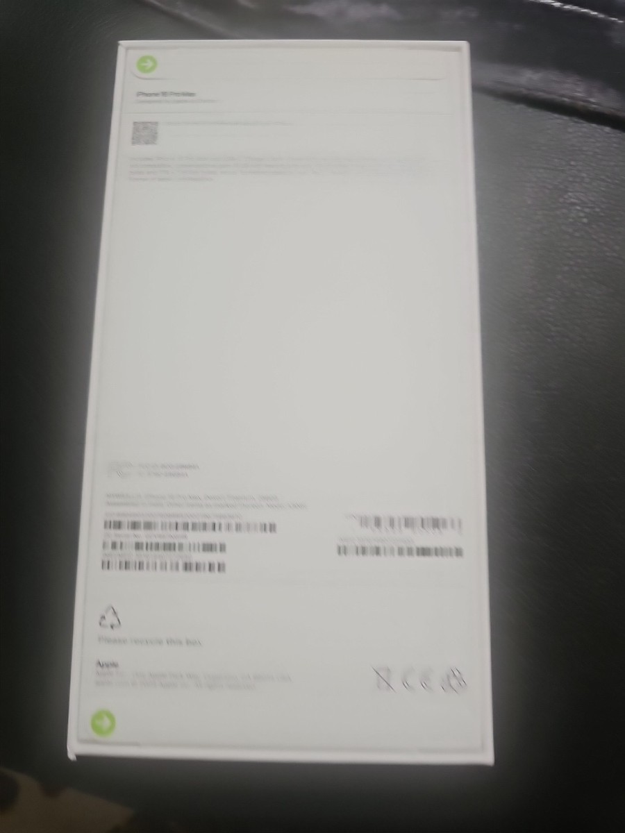Apple iPhone 16 Pro Max - 256 GB - Desert Titanium (Unlocked