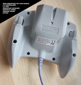 SEGA Dreamcast 3020 Bundle, 3 Controllers + SEGA Keyboard, Game Demos + Extras