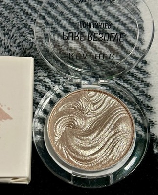 Realher Pure Resolve Highlighter In Champagne New In Box