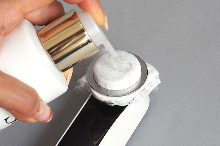 YA-MAN Platinum White RF HRF-1 Facial Beauty Device Anti-Aging YA-MAN Platinum White RF HRF-1 Facial Beauty Device Anti-Aging