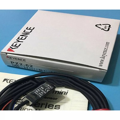 one NEW KEYENCE in box photoelectric switch PZ2-62 PZ2-62