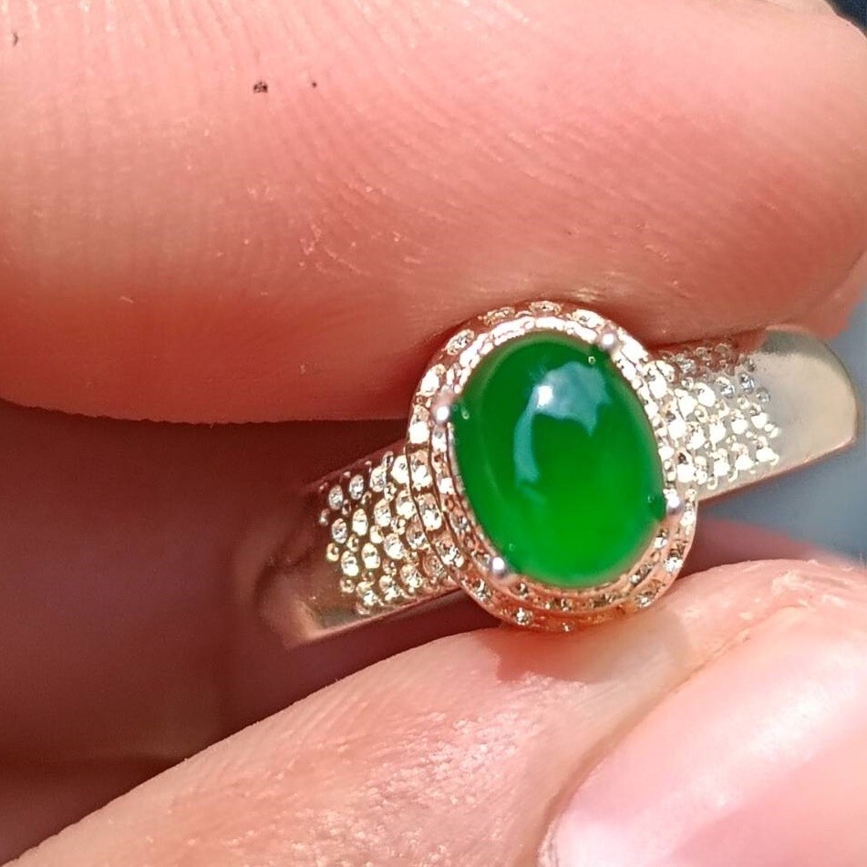mm Type A Imperial Green Jade Jadeite Oval gemstone for making  ring