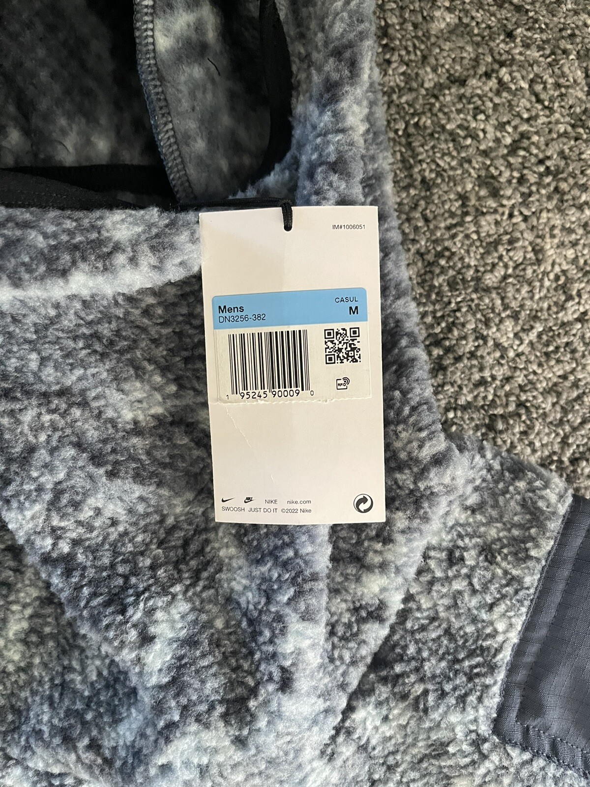 Supreme x Nike ACG Fleece Ninja Pullover Mint Size Medium. image 3