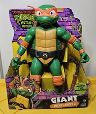 TMNT Mutant Mayhem 12" Michelangelo Giant Figure