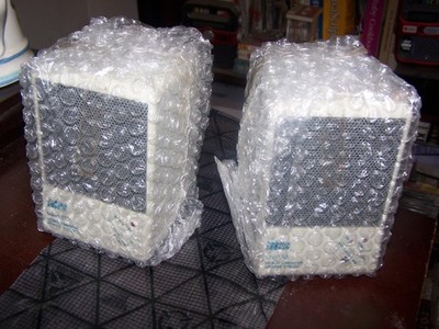 Labtec CS150 battery powered  speakers for PC or Macintosh -New Old Stock