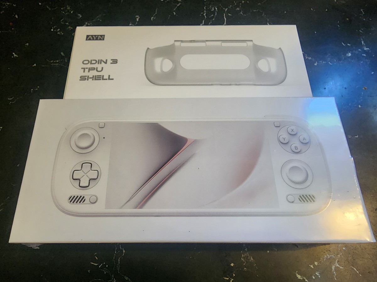 AYN Odin 3 Max [New In Box] 16GB RAM / 512GB Storage Clear Blue
