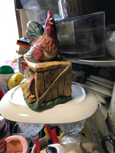 Linchmere Cockerel and Hen Figurine. - Picture 2 of 6
