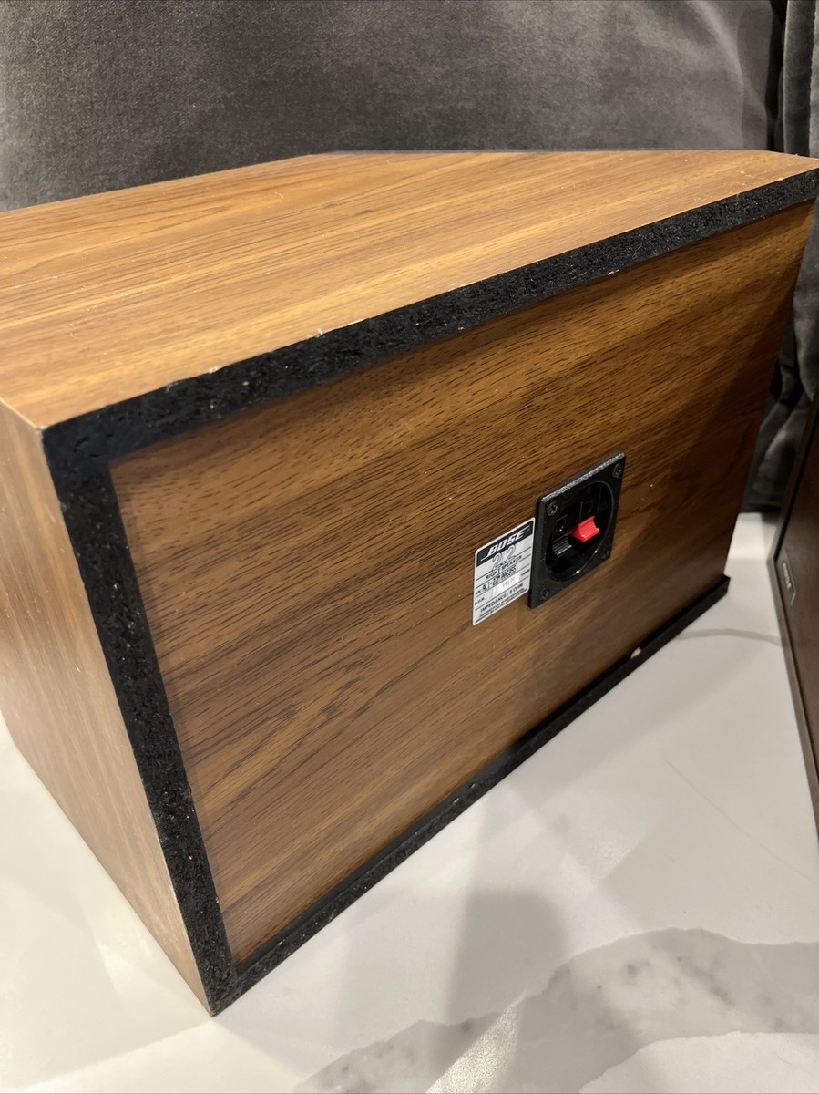 Bose 2.2 Direct Reflecting Wood Angled Bookshelf Speakers R Bose 2.2 Direct Reflecting Wood Angled Bookshelf Speakers R