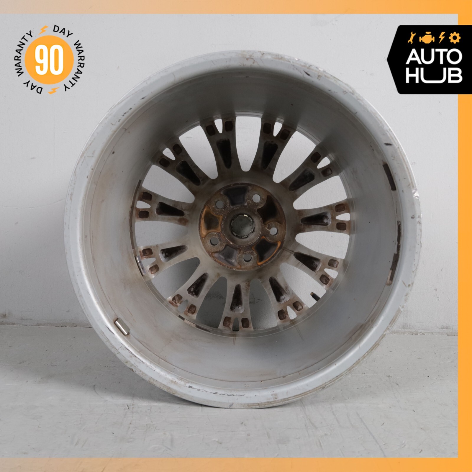 Maserati Quattroporte M139 10.5 x 18 18" Rear Wheel Rim Silver 237494 OEM