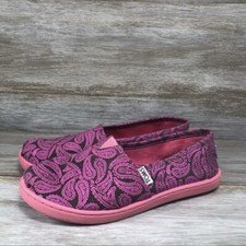 Toms Kids Neon Pink Paisley Classic Slip On Sneaker Flats Size 4.5