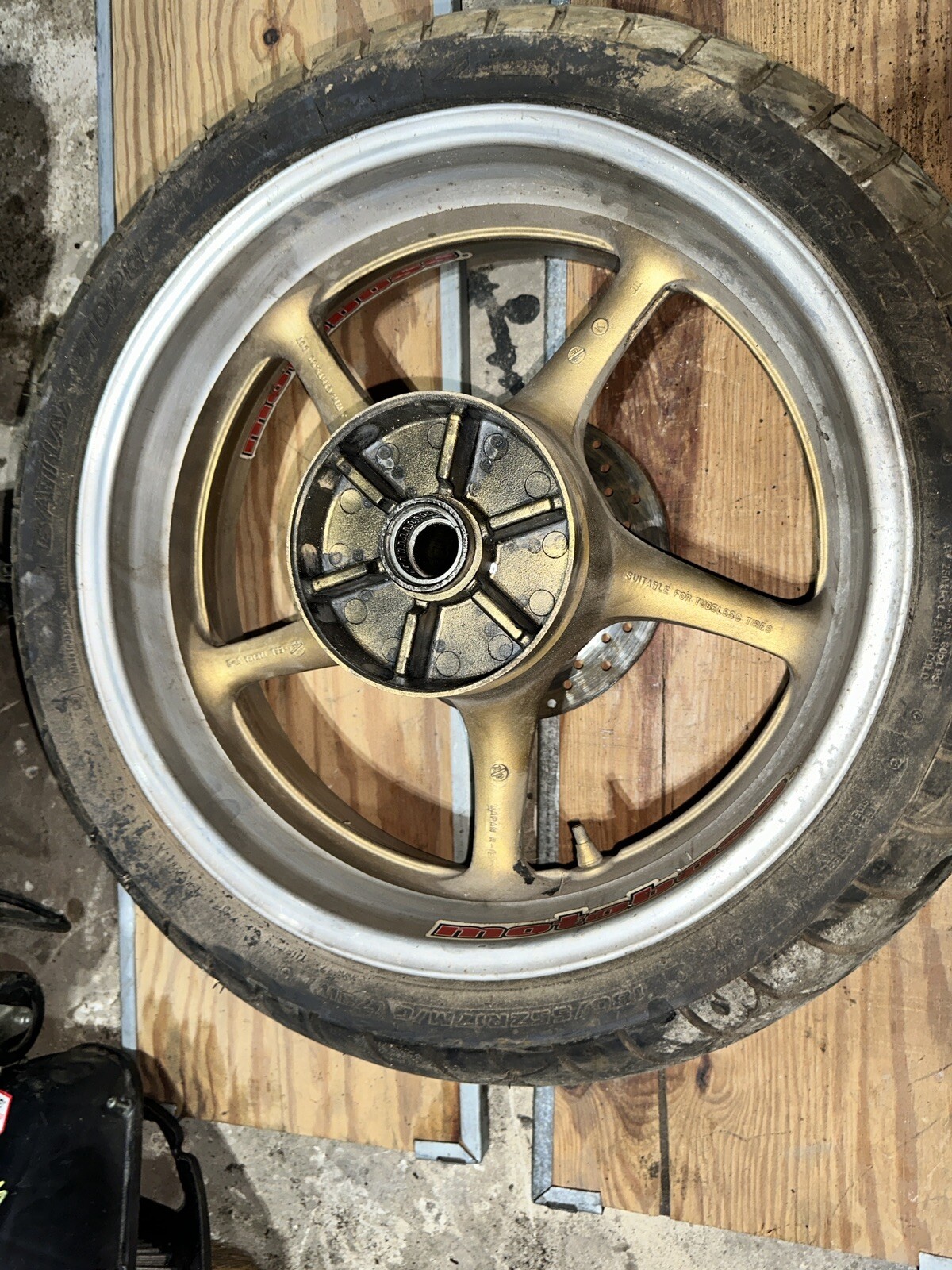 Picture 6 of 10