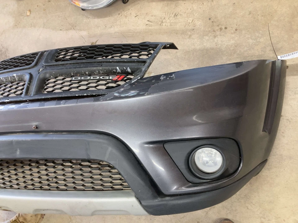 14 DODGE JOURNEY Front Bumper Assy. (No Shipping) Foto 2 de 4