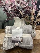 Queen Reversible Textured Cotton Chambray Coverlet Dark Gray/White NEW