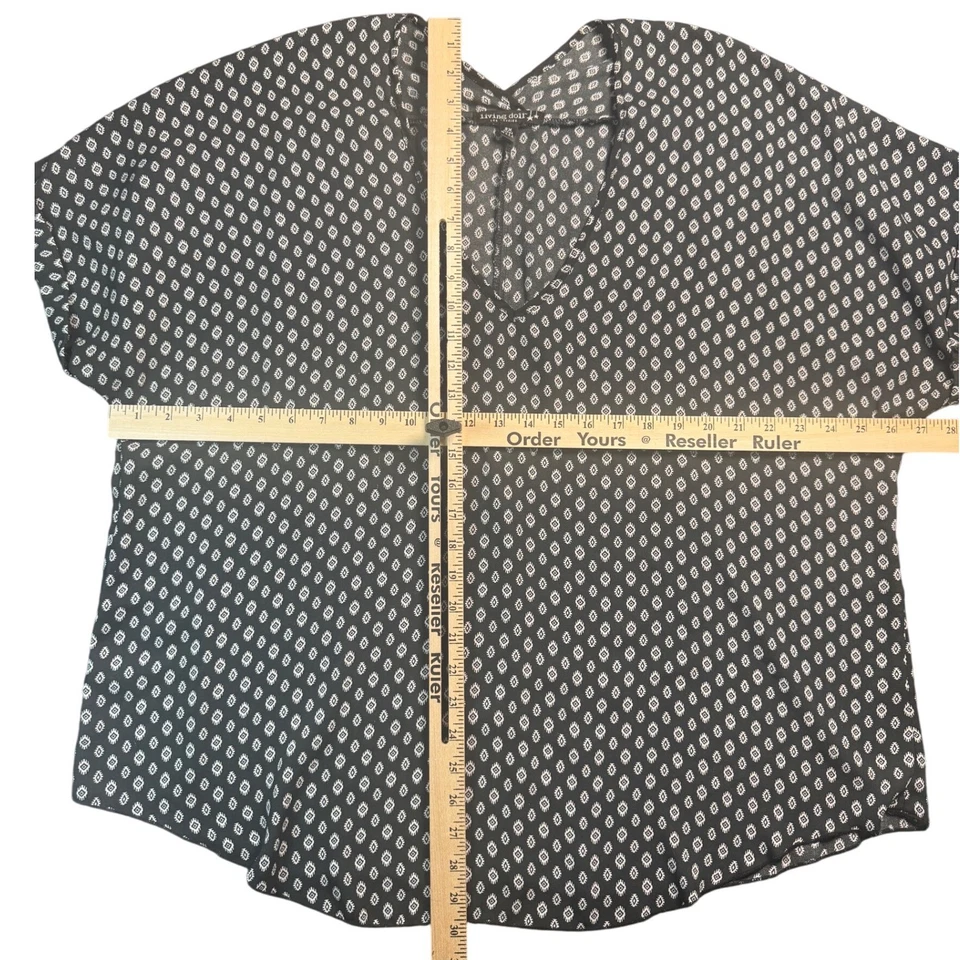 Living Doll Los Angeles 2X Poncho Top Negro Blanco Manga Dolman Boho Talla Grande Foto 3 de 4