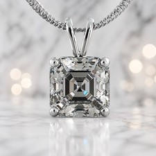 RARE 8.20 Ct  White Diamond Solitaire Pendant...