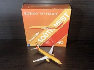 NG Models 1:400 Southwest Airlines Boeing 737 MAX 8 N871HK Desert Gold NG88001
