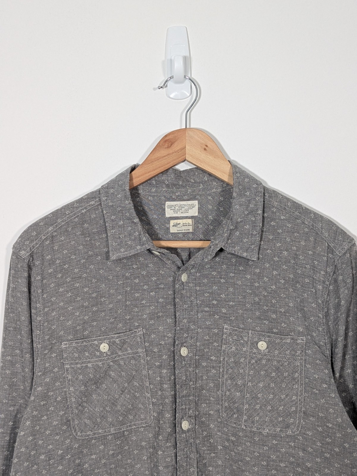 Allsaints Spitalfields Medium Shuttle Notes Grace… - image 2