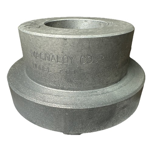 MAGNALOY COUPLINGS M70022824 700 2-78 X 3/4 Used Ships Free