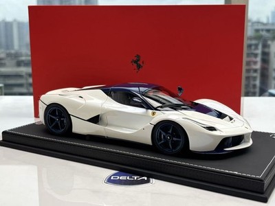 1/18 BBR Ferrari Laferrari In Bianco Bird Cage With Blue Carbon