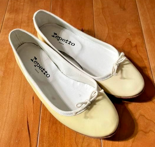 Repetto Cendrillon Ballet Flats  37 US 6.5 Enamel Leather Cream Yellow Authentic