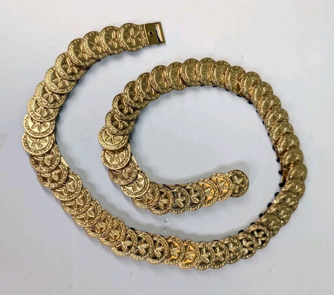Gold Metal 1980s Vintage Belts for sale | eBay display picture 2