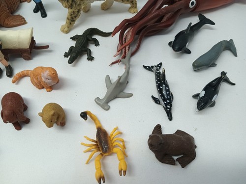 Lotto di 27 animali vintage e moderni fattoria safari gatti fauna selvatica oceano persone taglie - Foto 4 di 11