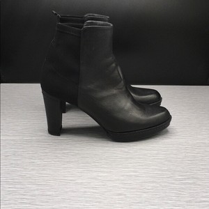 stuart weitzman ankle booties